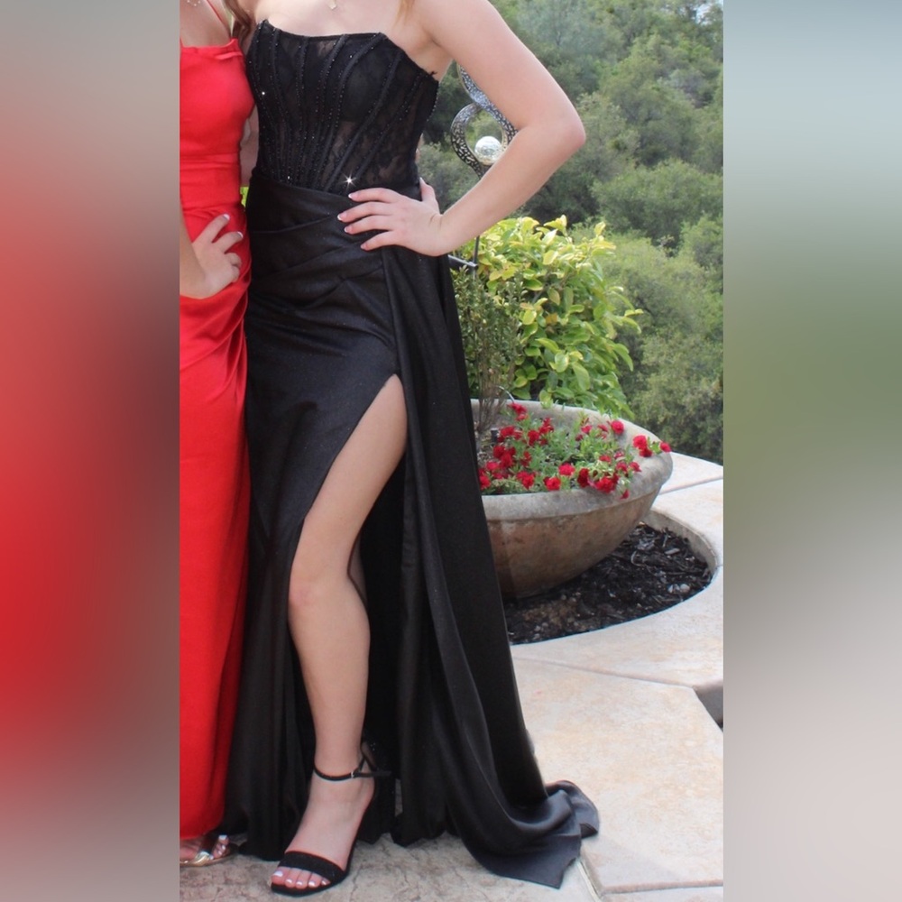 Black Prom Dress
